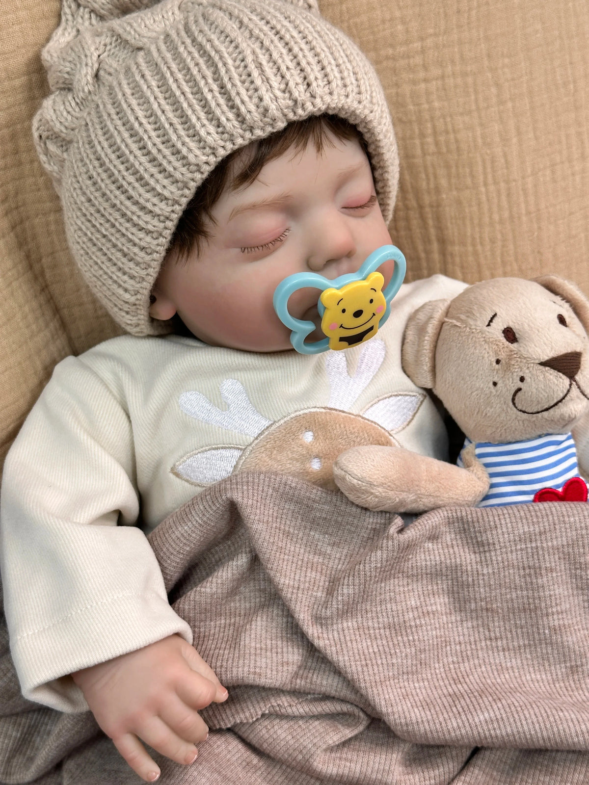 Avery 19-Inch Sleeping Reborn Baby Doll – Lifelike Soft Cloth Body Newborn with Hand-Implanted Hair