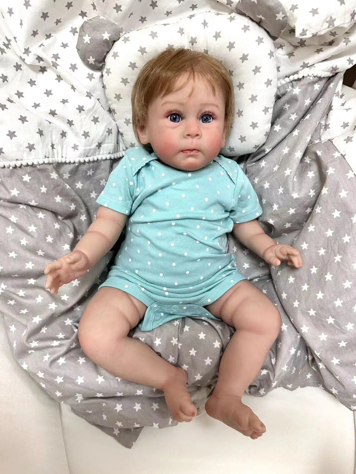 Finn 24-Inch Reborn Baby Doll – Realistic Baby with Open Blue Eyes and Hand-Implanted Hair