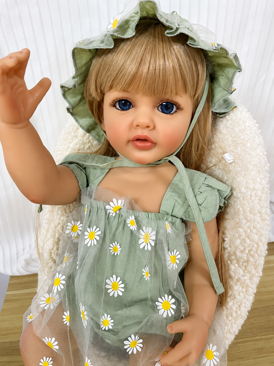 Maisie 22-Inch Reborn Baby Girl Doll – Waterproof Toddler Doll with Blue Eyes and Rooted Blonde Hair